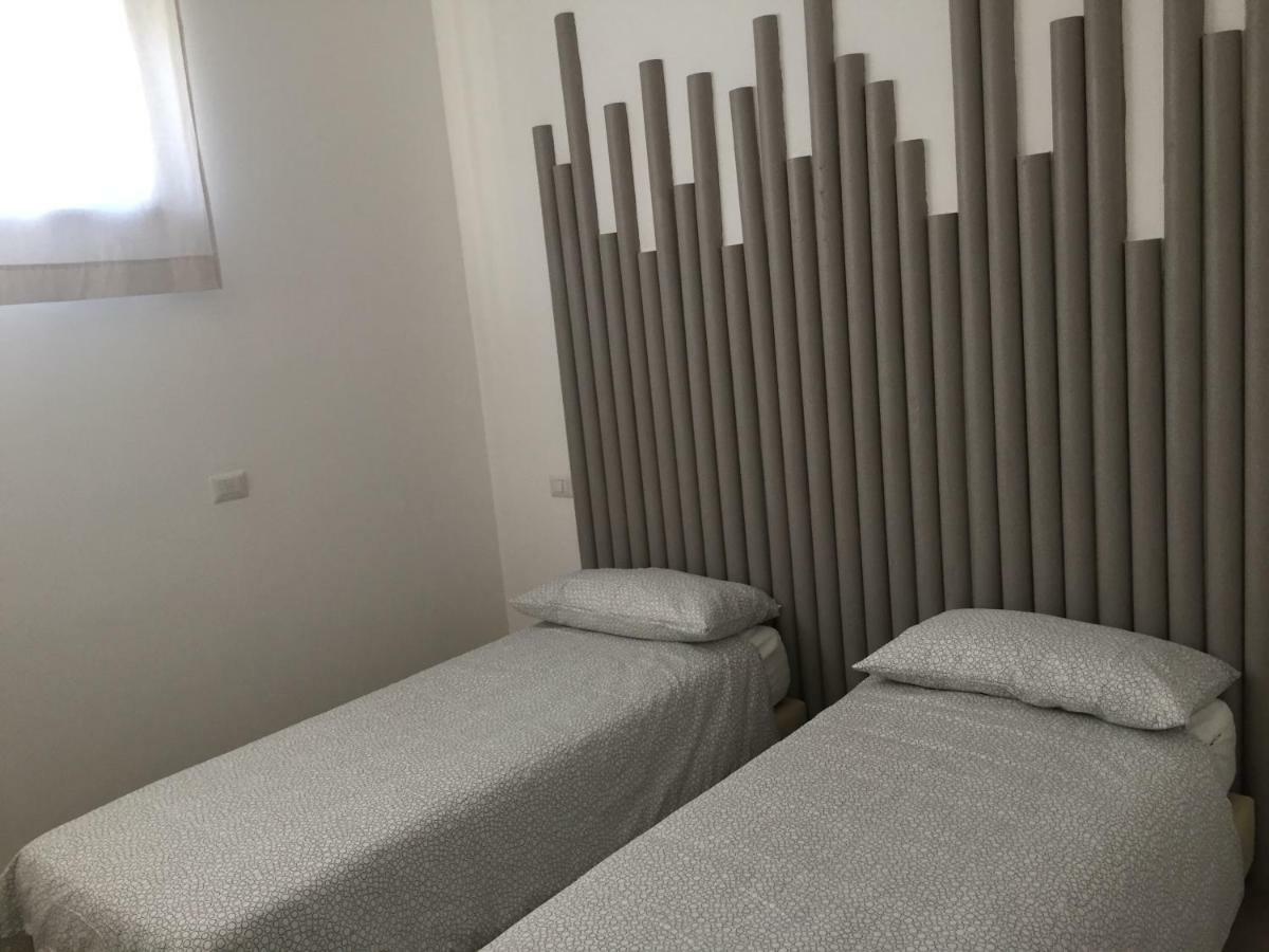 Rosy House - Hospitality Apartment Pimonte Bagian luar foto